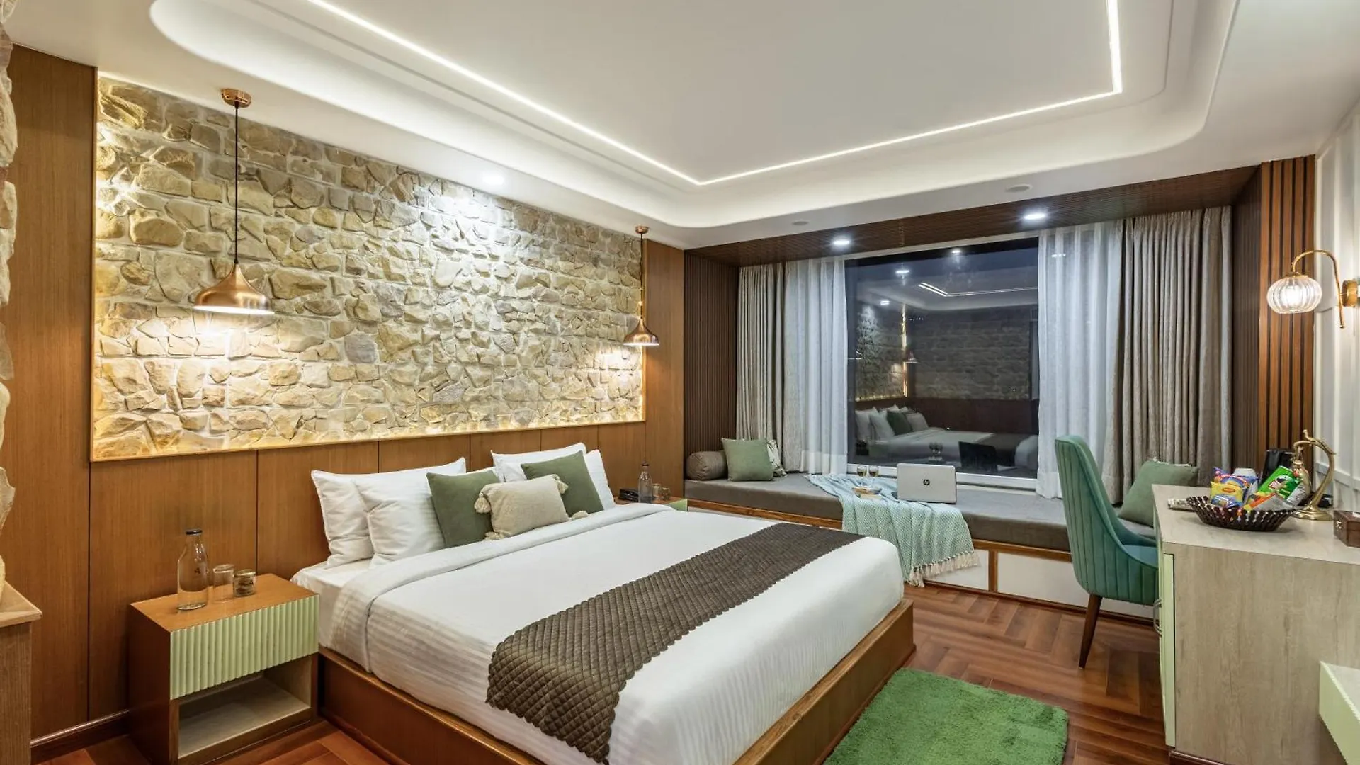 Alaya Stays 6 Bhk With Garden - Evaara Woods Hilltop Шимла Апартаменты